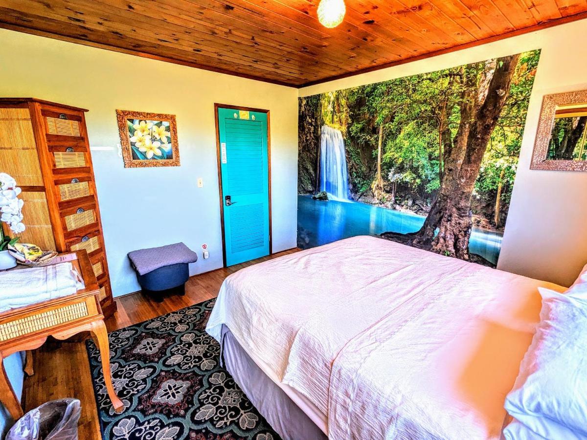 Hamakua Guesthouse Pepeekeo Exteriör bild